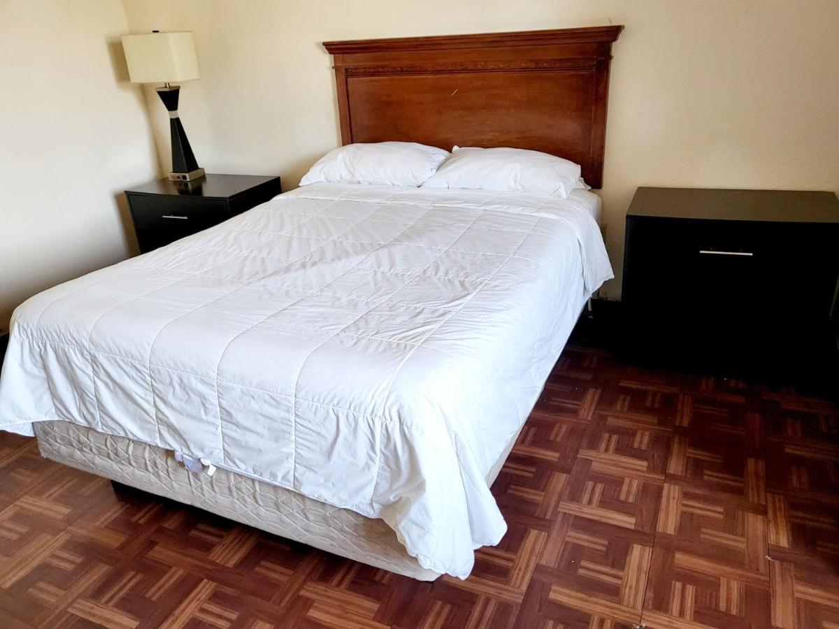 Metro Inn & Suites Jacksonville Eksteriør billede